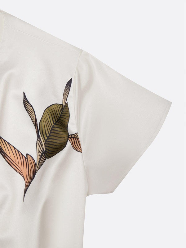 Satijnen Wrap Midi Jurk met Korte Mouwen en Subtiele Bladprint – Elegante Sheath Pasvorm voor Formele Gelegenheden
