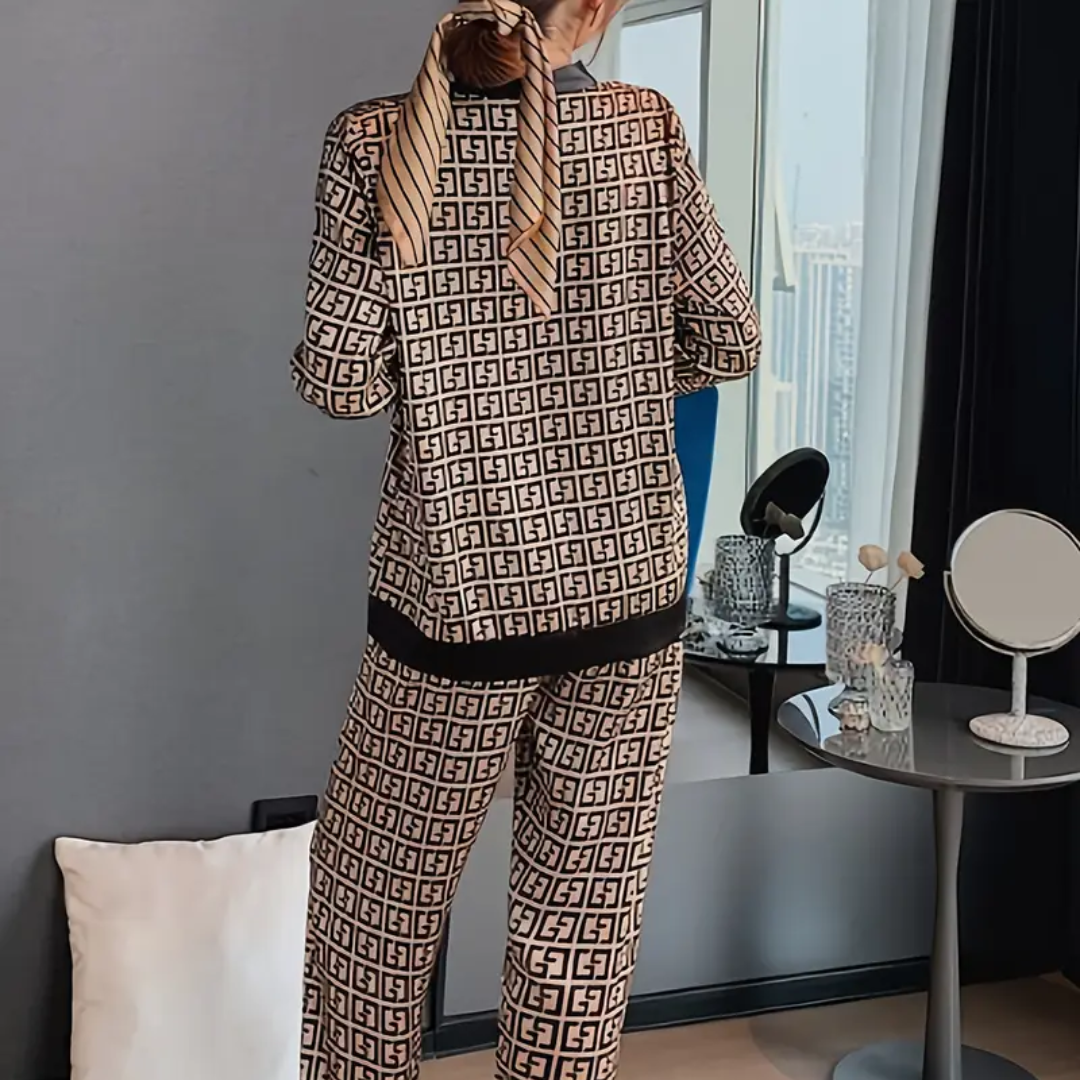 Dames IJszijde Pyjama Set – Satijnlook Loungewear met V-Hals Cardigan en Lange Mouwen – Lichtgewicht & Ademend