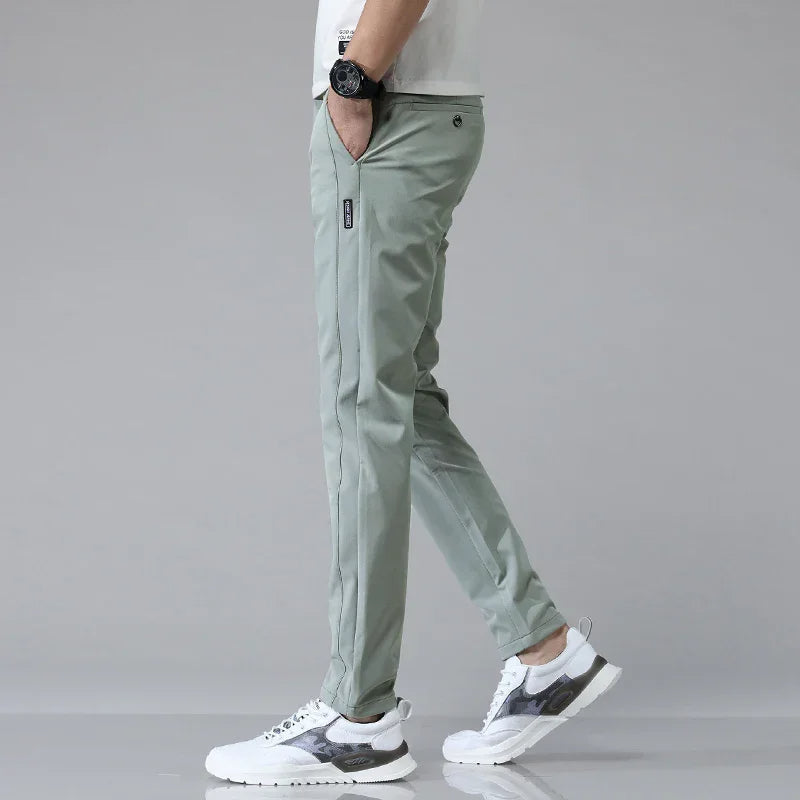 Tailored Broek voor Heren – Lichtgewicht, Ademend & Strijkvrij met Slim Fit