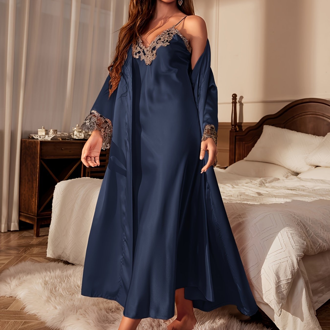 2-delige Satijnen Dames Set – Sexy V-Hals Camisole met Kantafwerking en Bijpassende Kimono