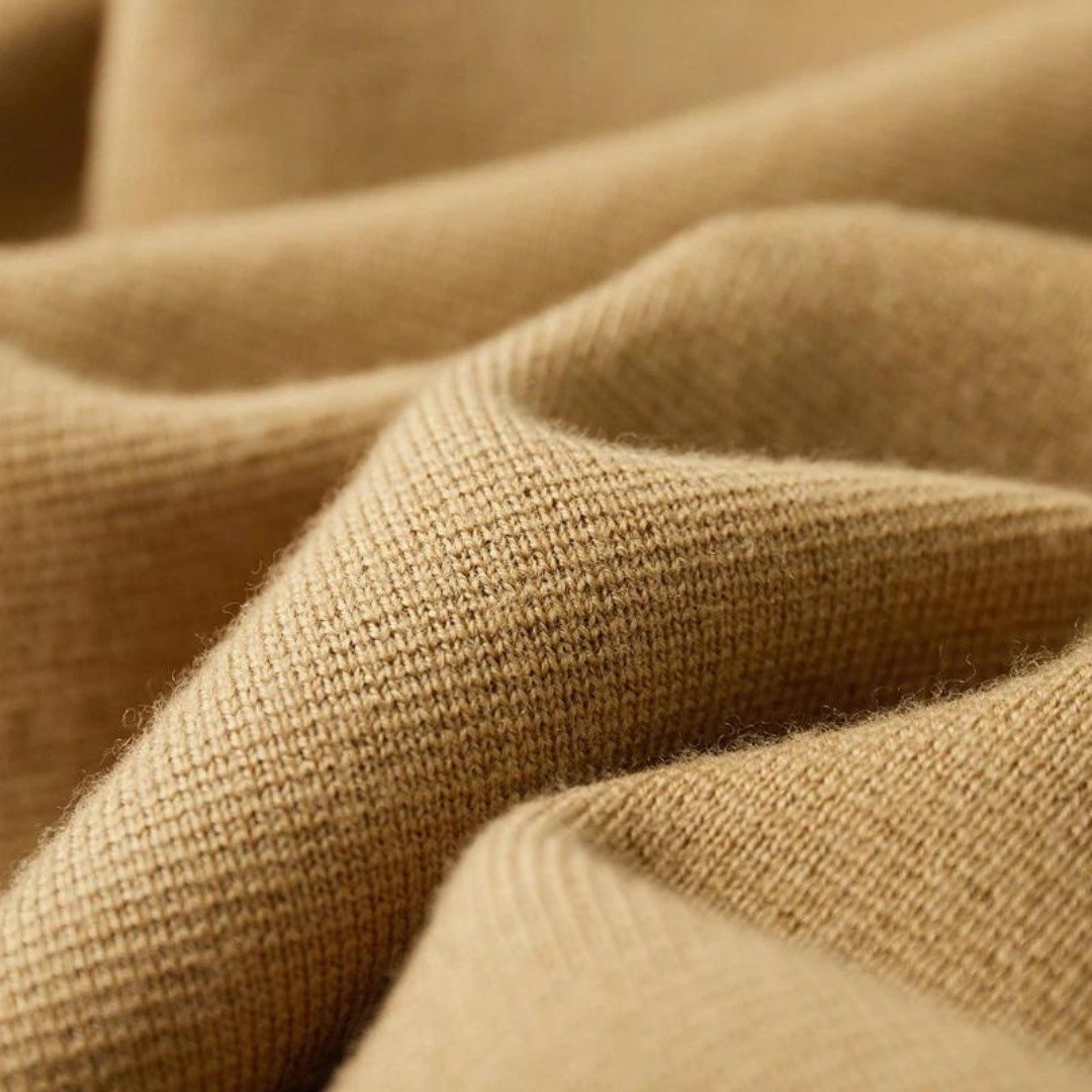 Hoogwaardige Cashmere Cardigan – Tijdloze Zachte Knit met Kraag en Zakjes