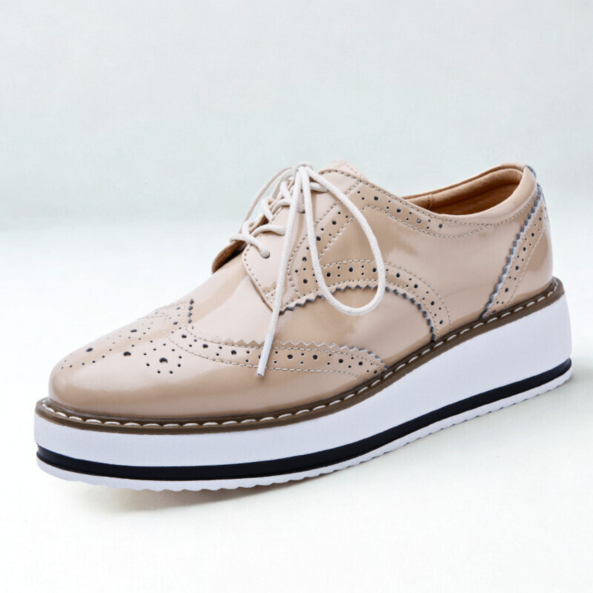 Platform Shoes – Trendy en Comfortabele Plateau Schoenen voor Dames