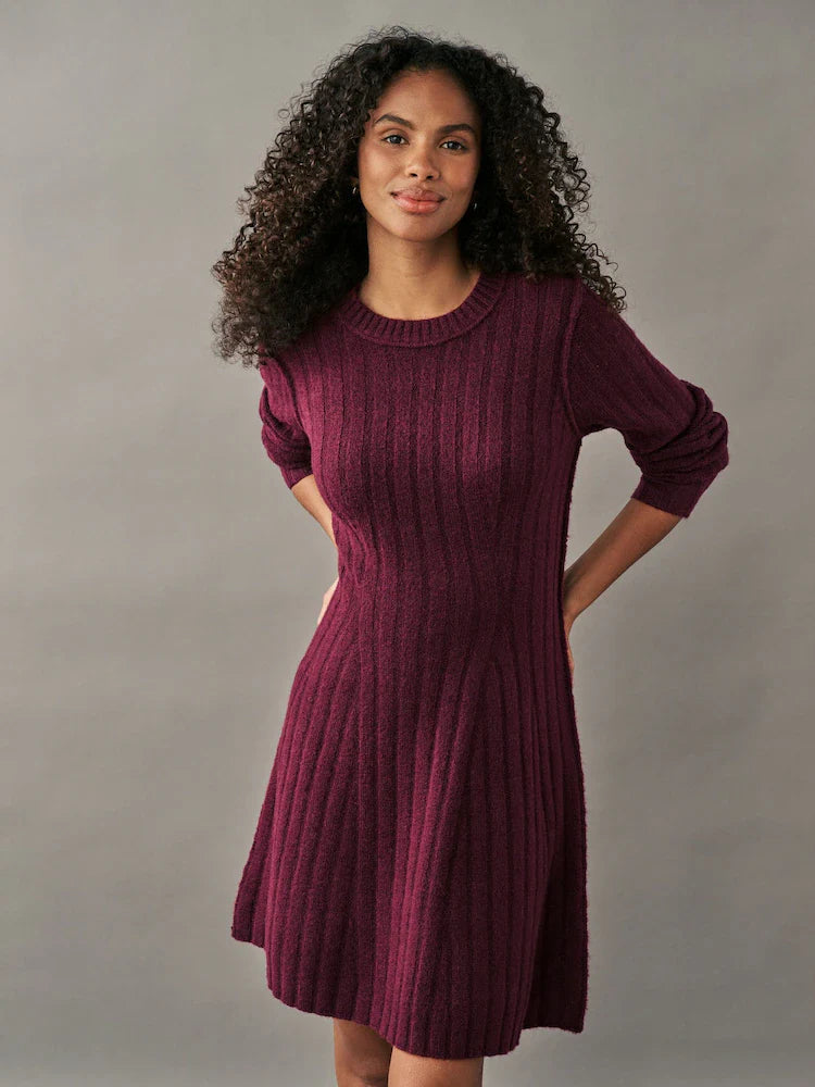 Pulloverjurk van Ribbeltricot – Zacht, Warm & Flatterend voor Elke Gelegenheid