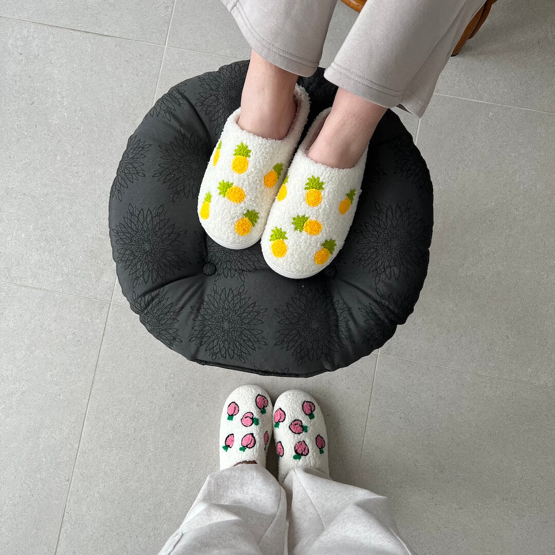 Warme & Zachte Dames Pantoffels met Fruitdesign – Antislip & Comfortabel