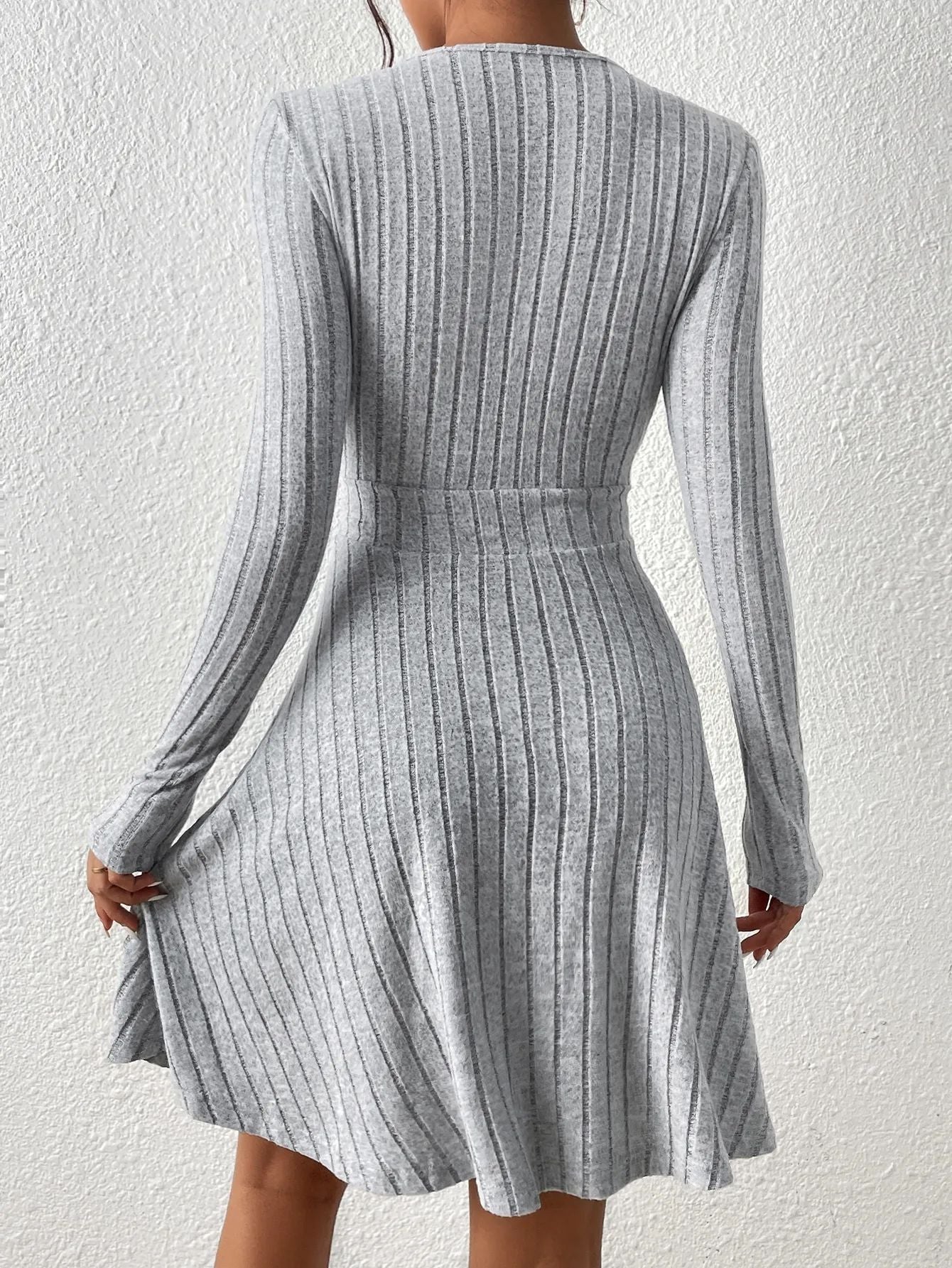 Rib Jurk – Stijlvol, Comfortabel & Tijdloos Design