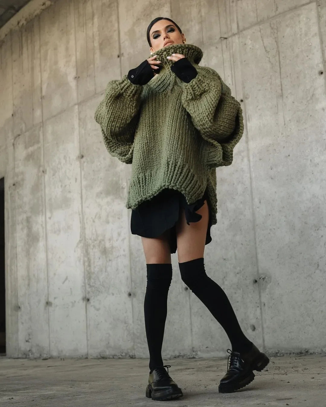 Handgemaakt Oversized Coltrui | Duurzame Zware Gebreide Poncho Stijl Trui