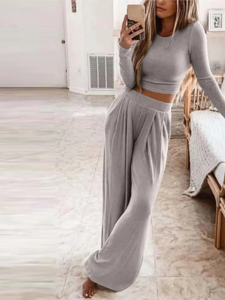 Gebreide Loungewear Set – Lange Mouw Crop Top met Wijde Broek