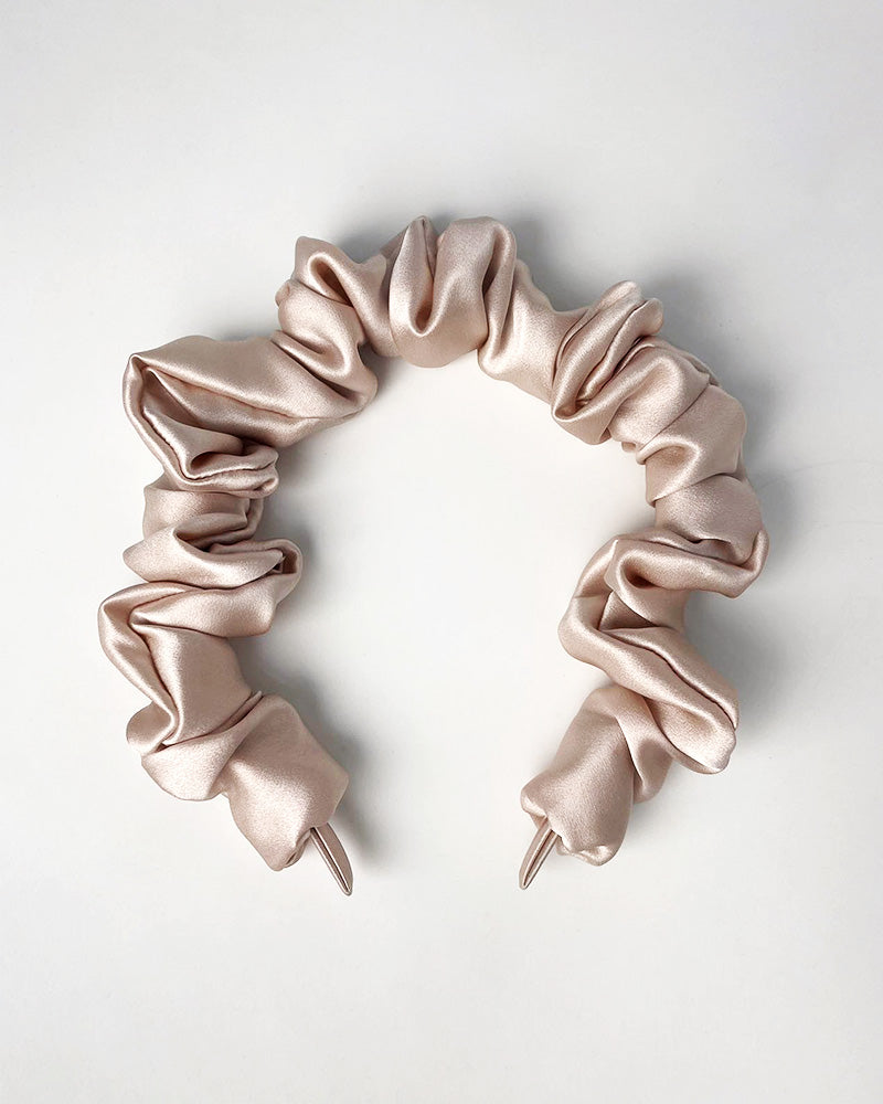 Zijde Plissé Haarband – Luxe Moerbeizijde Accessoire voor Stijl & Comfort