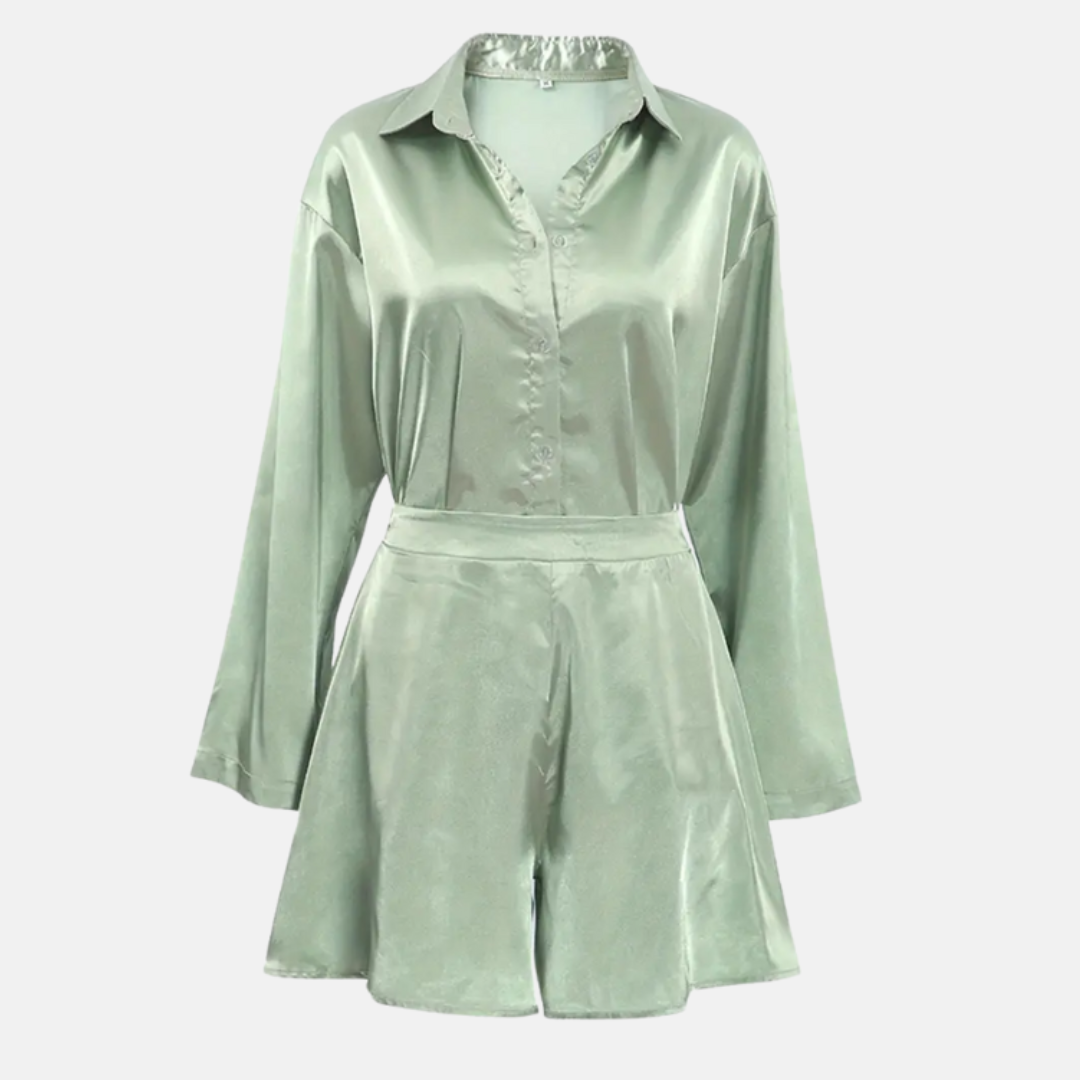 Luxe Satijnen Pyjama Set voor Dames – 2-Delige Loungewear met Lange Mouwen en Korte Broek
