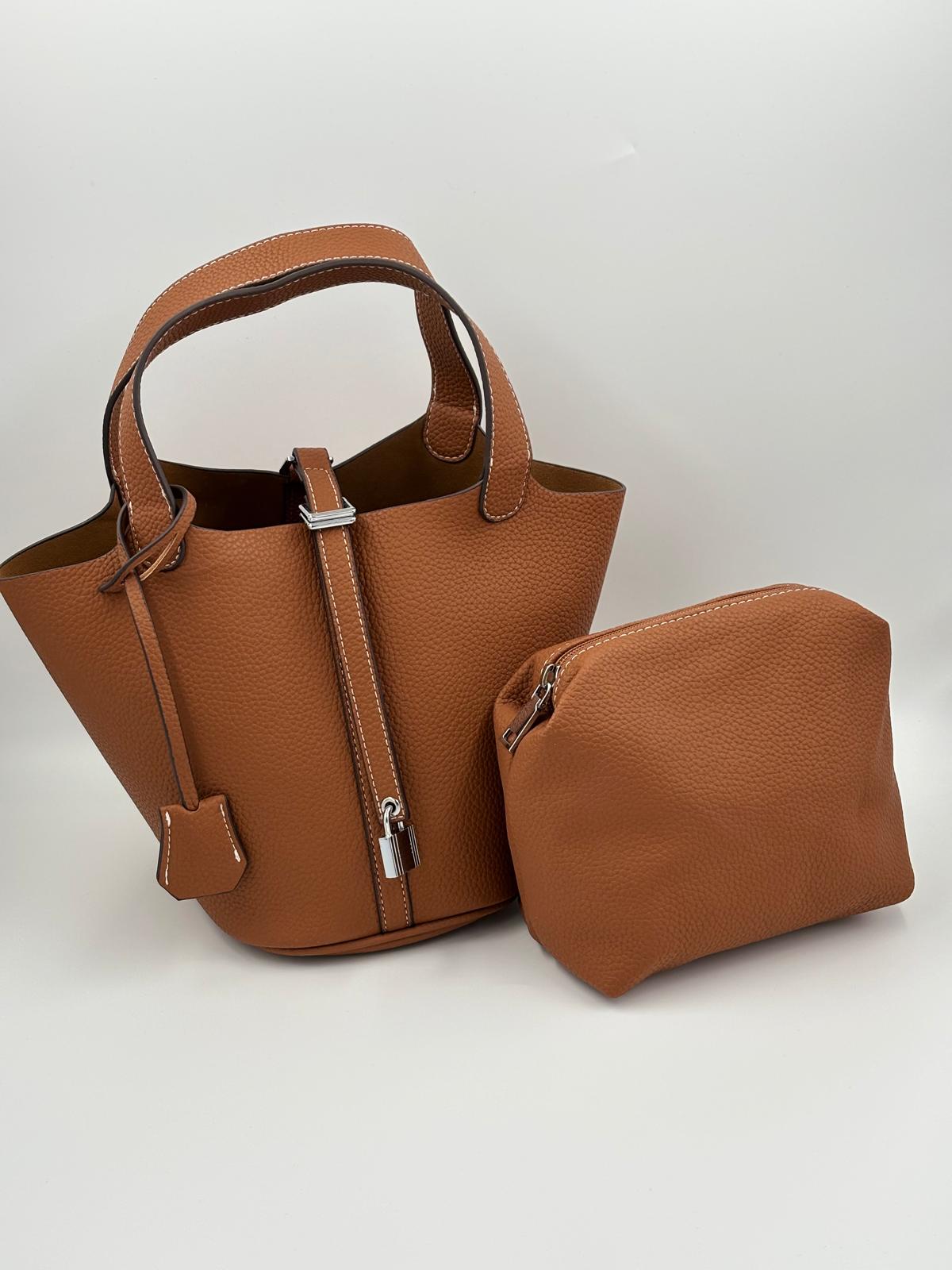 Chique Gestructureerde Schoudertas – Praktisch en Tijdloos Ontwerp