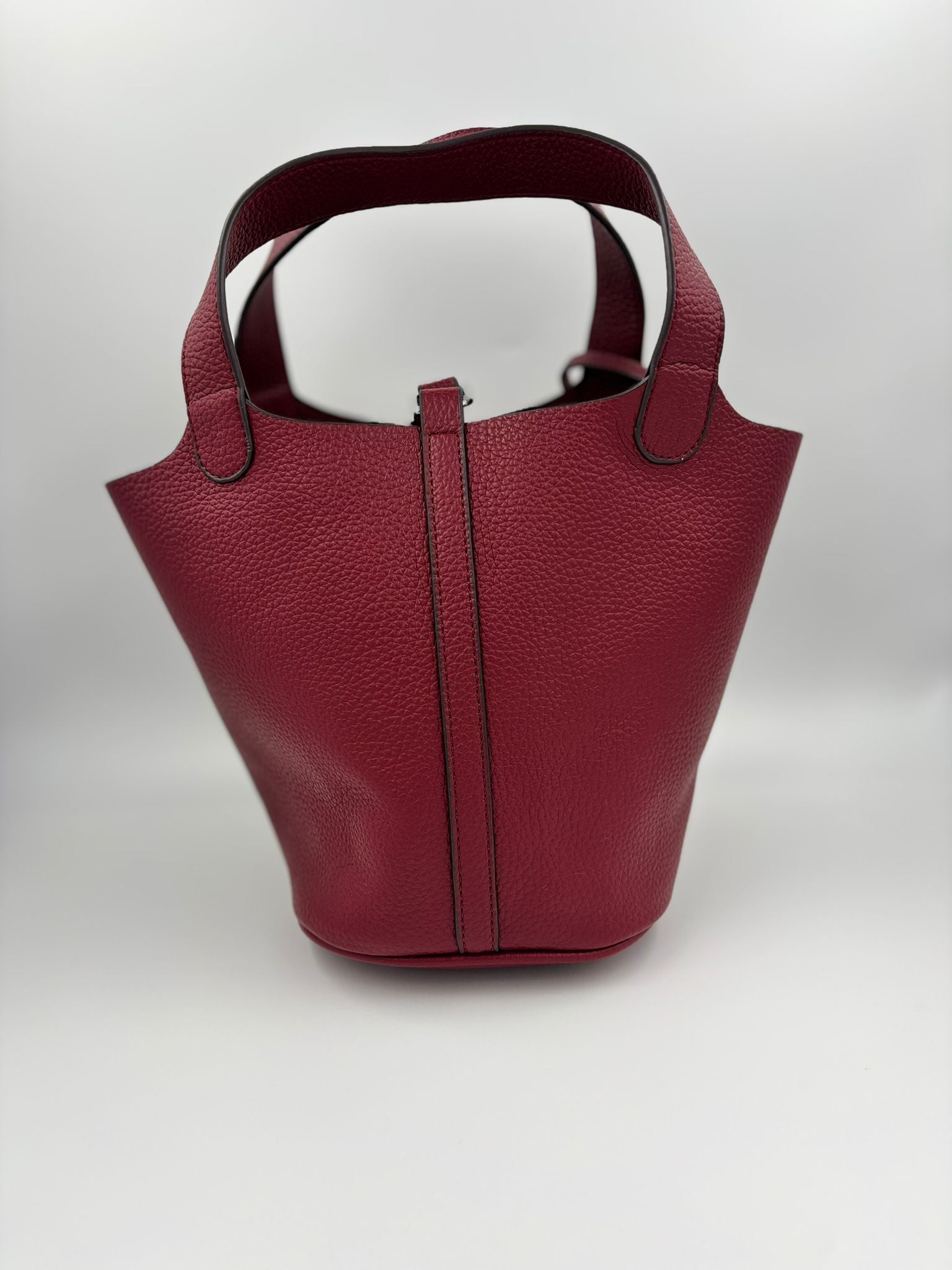 Chique Gestructureerde Schoudertas – Praktisch en Tijdloos Ontwerp