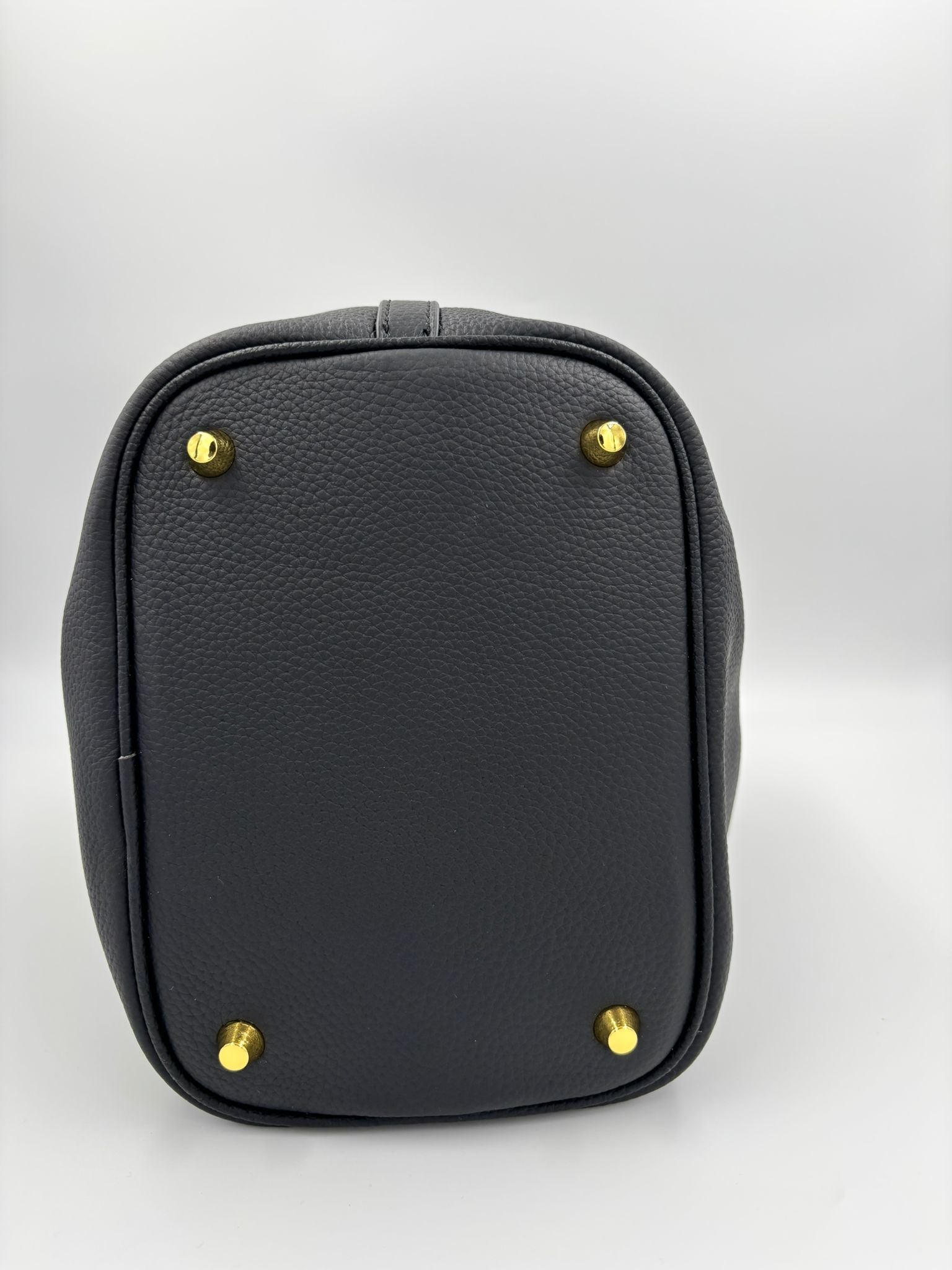 Chique Gestructureerde Schoudertas – Praktisch en Tijdloos Ontwerp