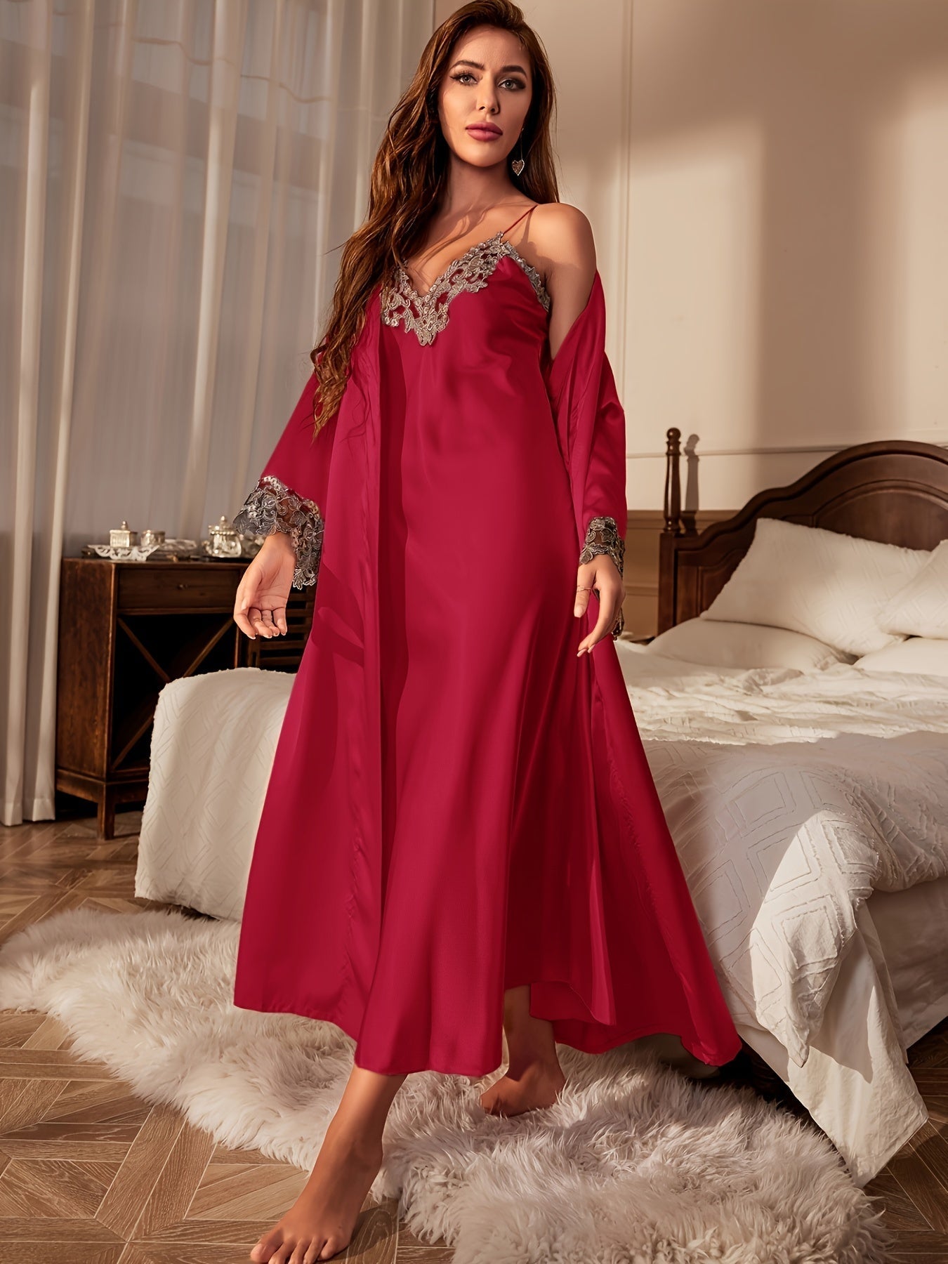 2-delige Satijnen Dames Set – Sexy V-Hals Camisole met Kantafwerking en Bijpassende Kimono