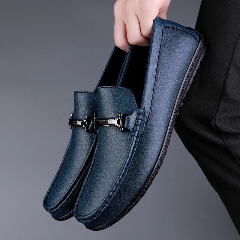 Buckle Loafers – Elegante Leren Instapschoenen met Gespdetail