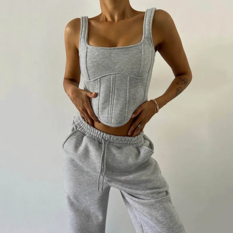 Driedelige Loungeset voor Dames – Cropped Hoodie, Tanktop & Enkellange Broek van Zacht Polyester