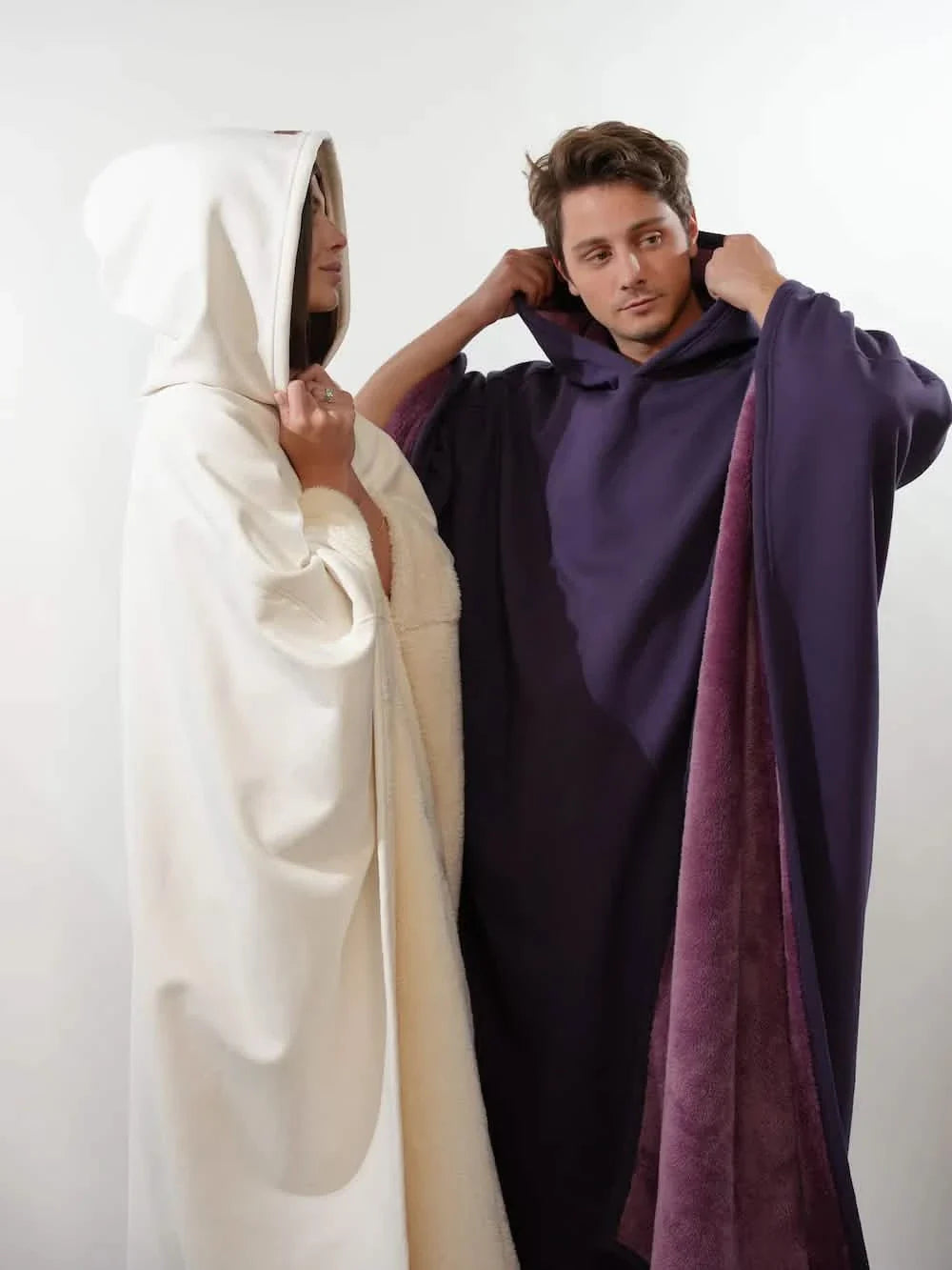 Hoodie Deken – Ultiem Comfort & Warmte voor Thuis