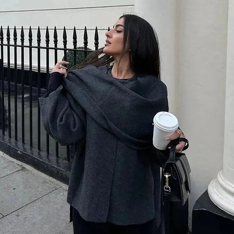 Virale Cape Jas – Elegant, Modieus & Uniek Design