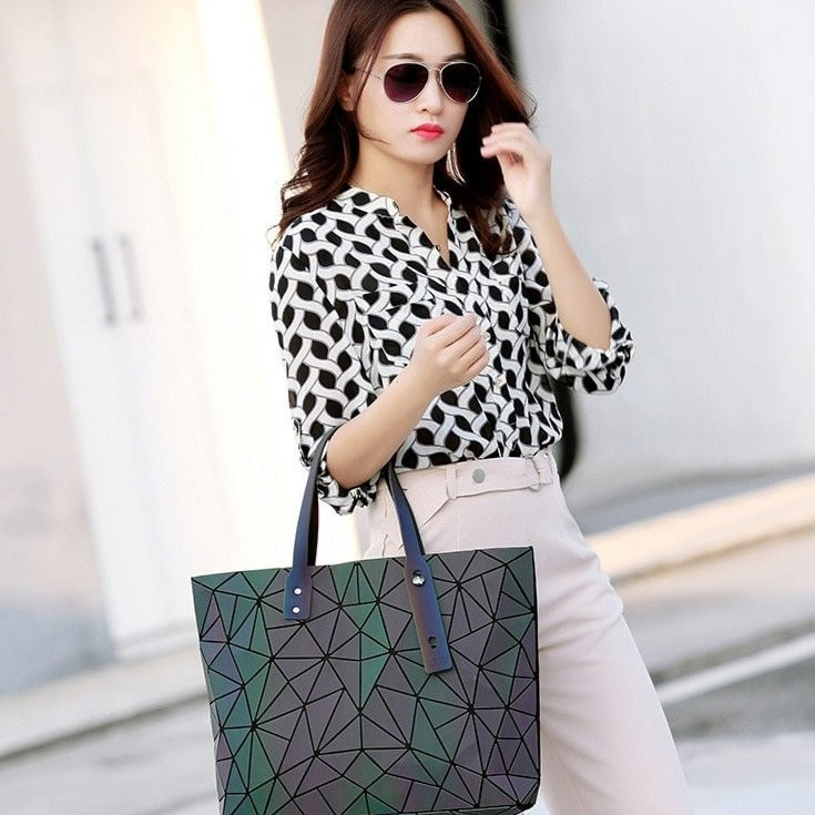 Geometrische Tote Bag – Stijlvolle Luminieuze Handtas met Iriserend Effect & Schouderbanden