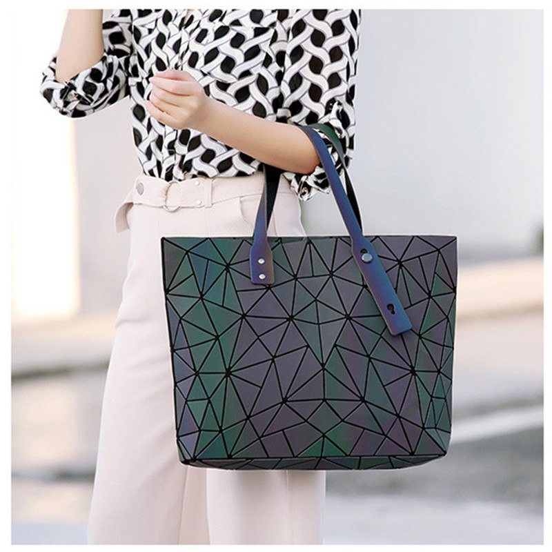 Geometrische Tote Bag – Stijlvolle Luminieuze Handtas met Iriserend Effect & Schouderbanden