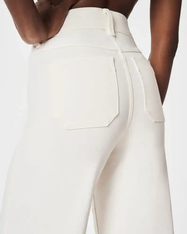 Korte jeans met wijde pijpen en buikcontrol – Comfortabele stretch & billenliftende pasvorm