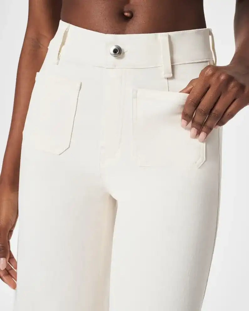 Korte jeans met wijde pijpen en buikcontrol – Comfortabele stretch & billenliftende pasvorm