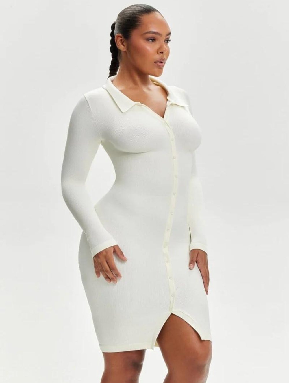 Shapewear Jurk met Kraag en Knoopdetails