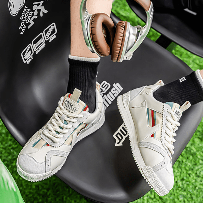 Beperkte Editie Retro Sneakers – Kleurrijk & Trendy Schoeisel