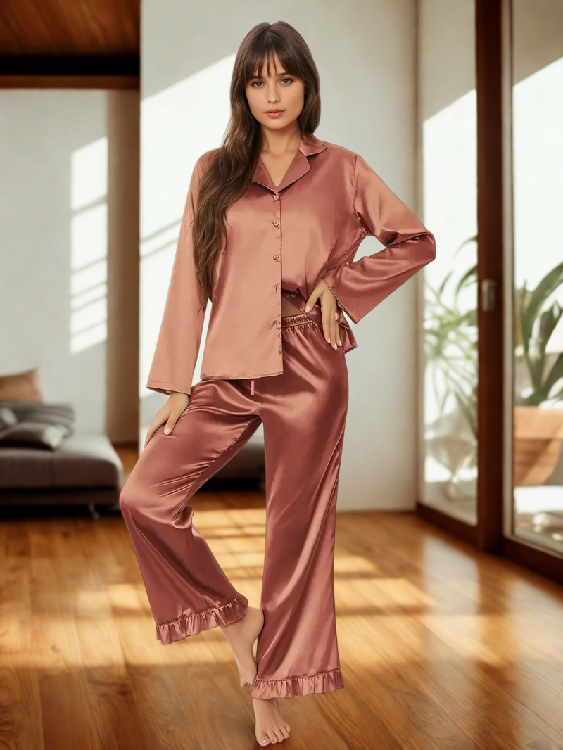 Zachte Satijnen Dames Pyjama Set – 2-Delige Loungewear met Lange Mouwen & Knoopsluiting