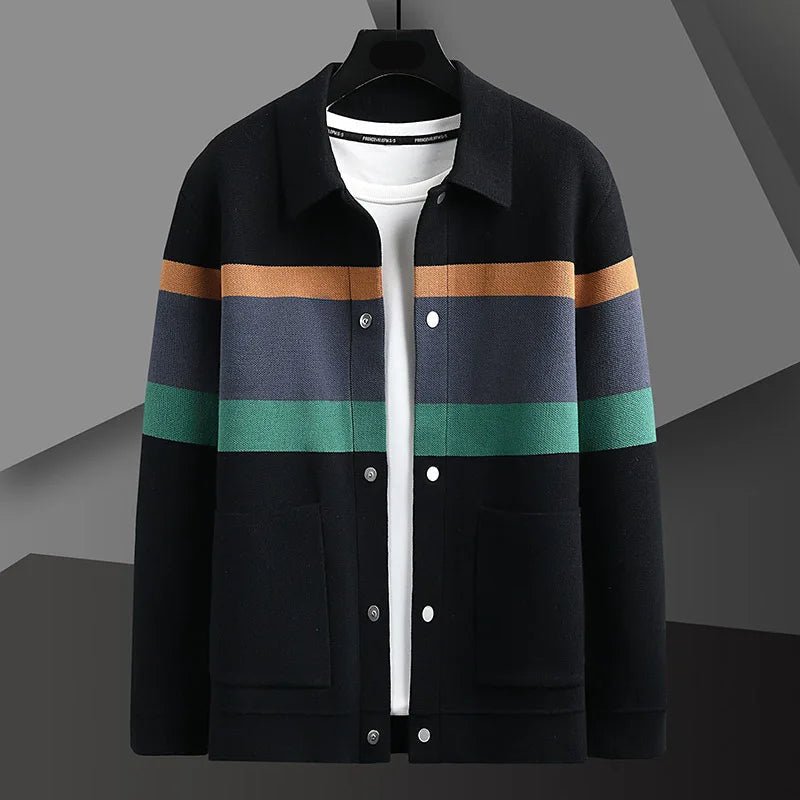 Gestreepte Varsity Trui Jas – Zachte, Warme & Stijlvolle Retro Jas voor Elke Gelegenheid