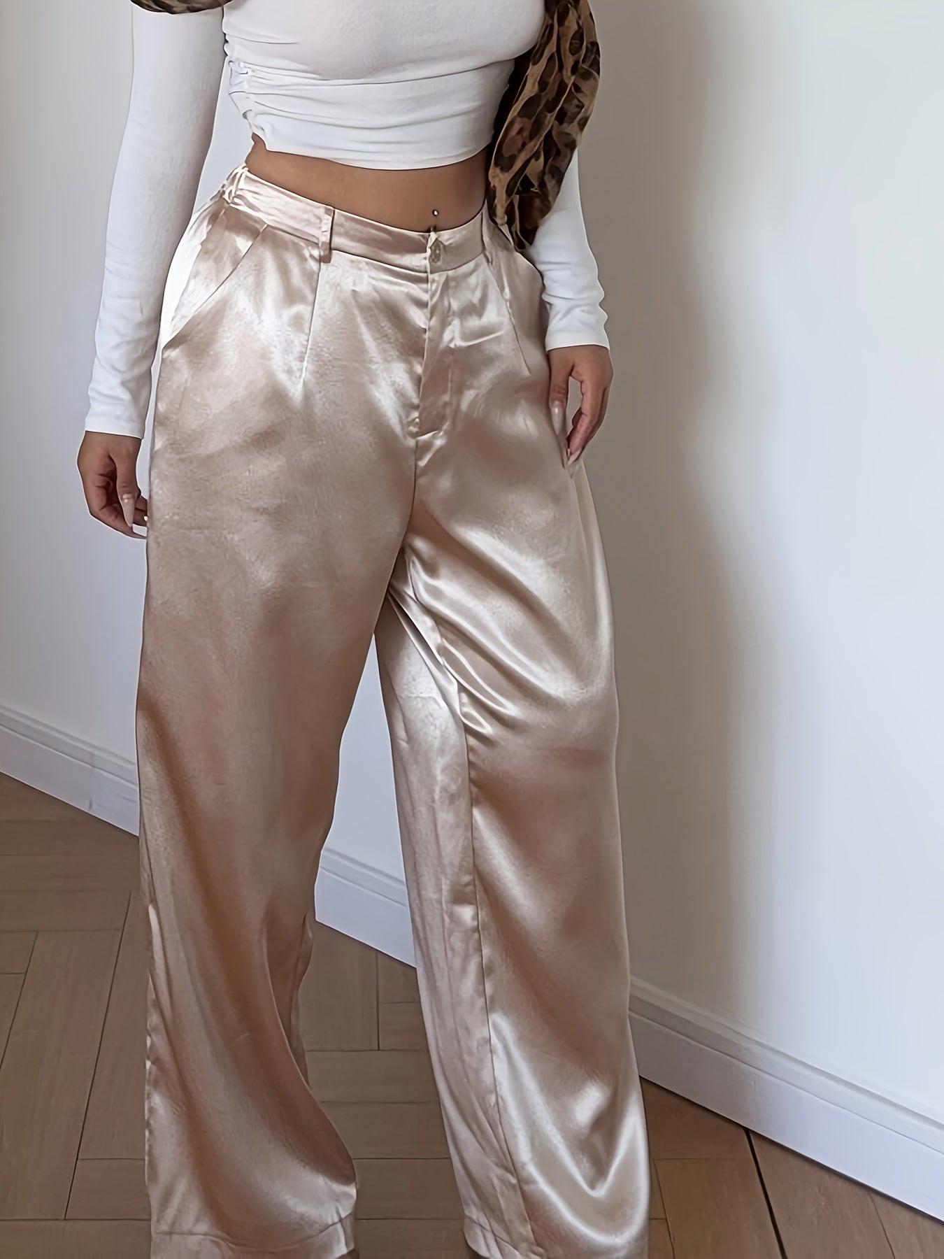 Dames Satijnen Broek in Grote Maten – Elegante Gouden Rechte Broek met Zakken