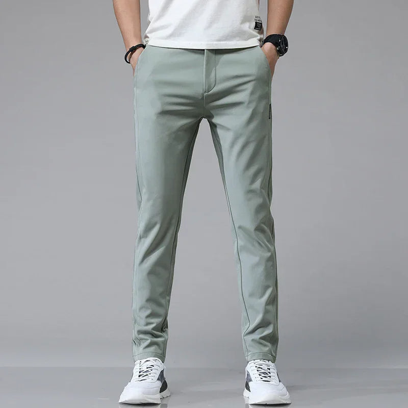 Tailored Broek voor Heren – Lichtgewicht, Ademend & Strijkvrij met Slim Fit