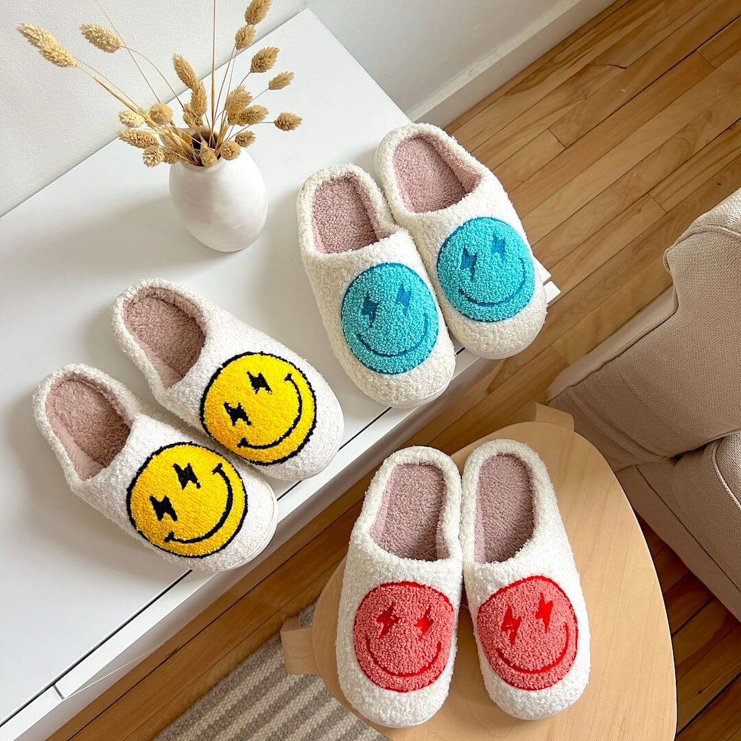 Flash Happy Face Gezellige Pantoffels – Vrolijke & Comfortabele Slippers