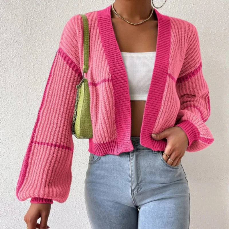 Cardigan – Zachte Gebreide Damestrui met Cropped Pasvorm & Ballonmouwen