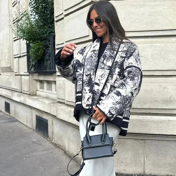 Lange Dames Winterjas met Gestructureerde Pasvorm en Ingetogen Accenten – Tijdloos en Veelzijdig voor de Winter 0