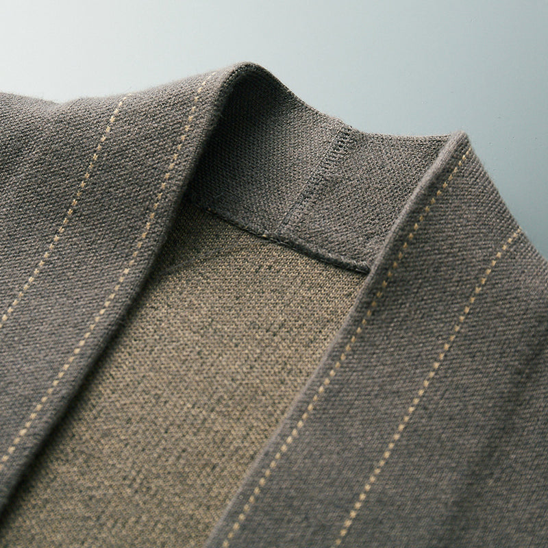 Wool Weaver Cardigan – Luxe Gebreid Vest van Wol met Ruitpatroon