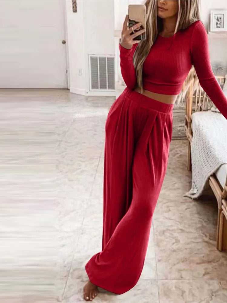 Gebreide Loungewear Set – Lange Mouw Crop Top met Wijde Broek