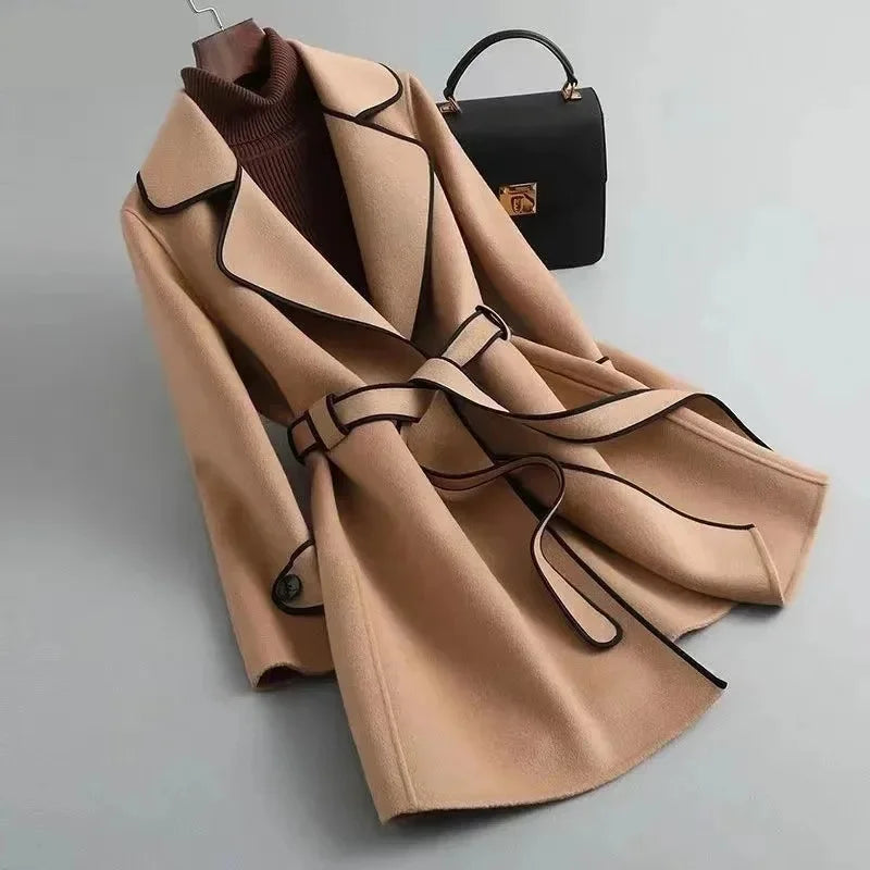 Gestrikte Wrap Jas – Elegante Wolmix Jas met Tailleceintuur