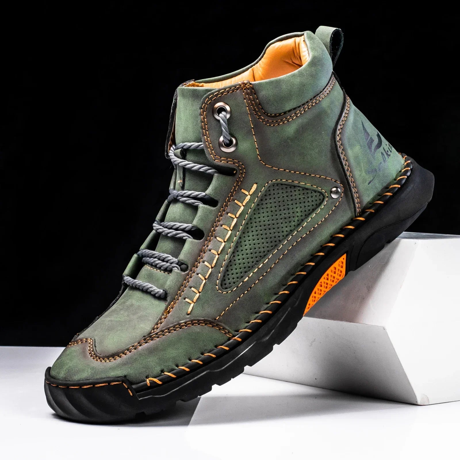 Hoge Top Schoenen – Premium Leer, Waterdicht en Ademend voor Ultiem Comfort
