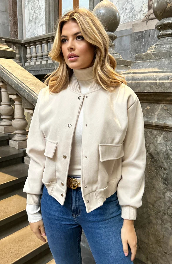 Dames Soft Bomberjacket – Trendy Lichtgewicht Jas met Knoopsluiting & Steekzakken