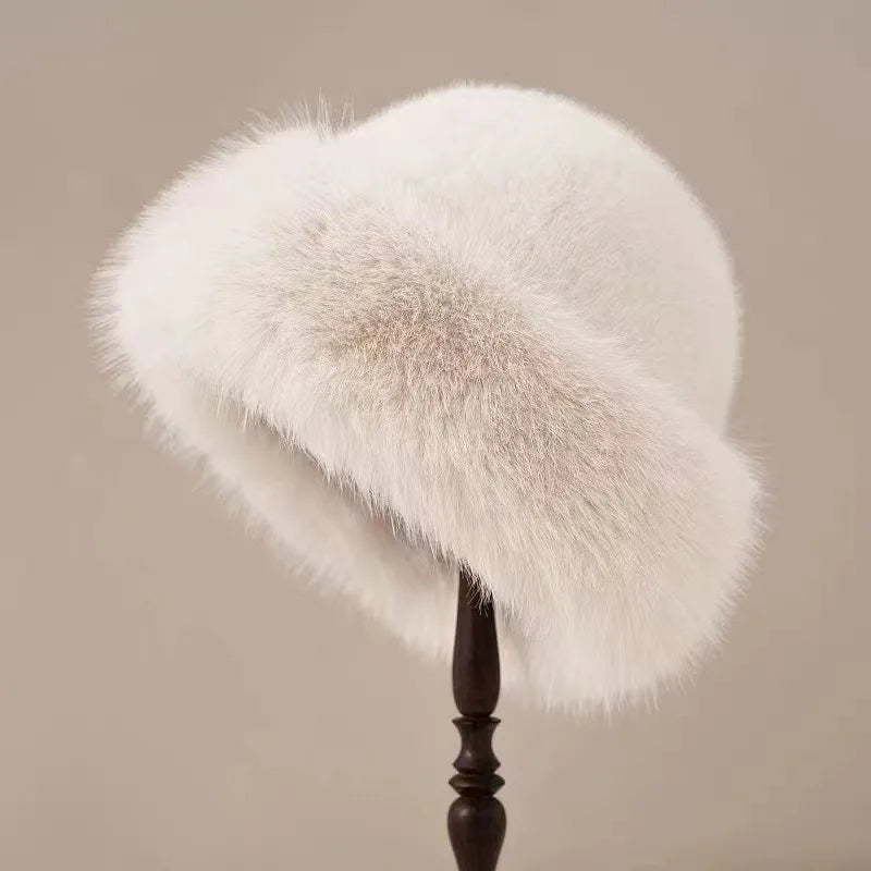 Luxe Bont Hoed – Vintage Geïnspireerde Winterhoed met Satijnen Voering