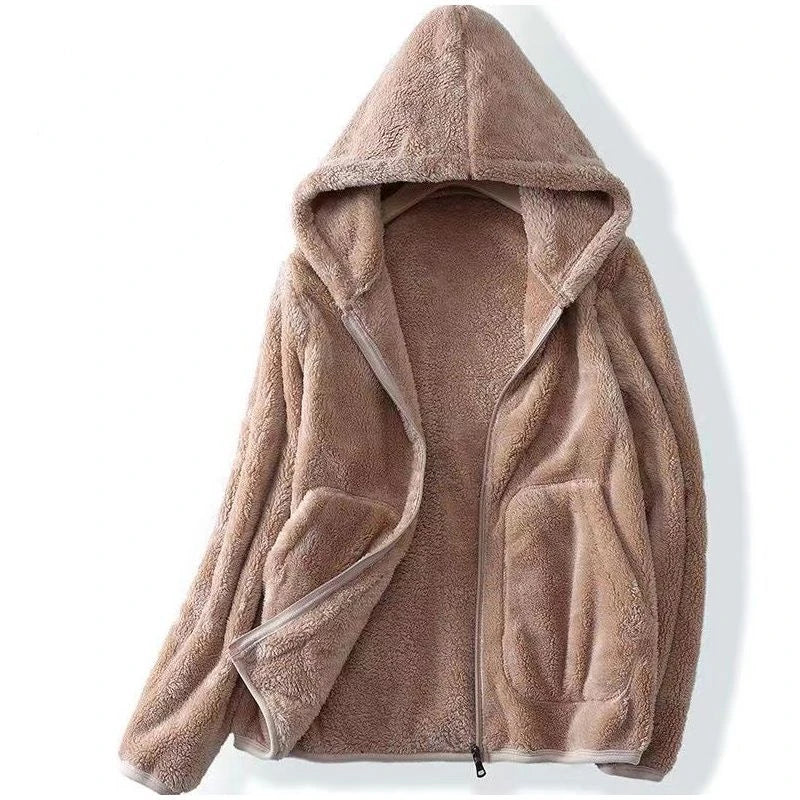 Fleece Jacket – Warm, Lightweight & Comfortable Outdoor Essential