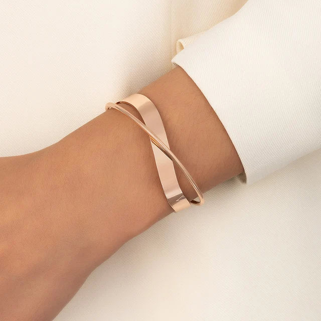 Goudkleurige Armband Dames – Minimalistisch & Verstelbaar Sieraad voor Dagelijks Gebruik