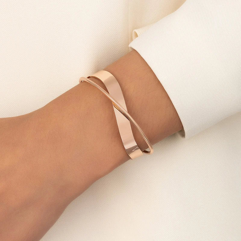 Goudkleurige Armband Dames – Minimalistisch & Verstelbaar Sieraad voor Dagelijks Gebruik