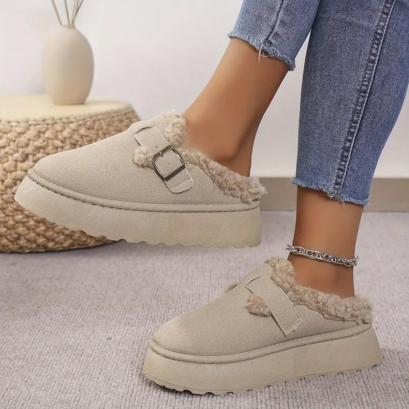 BuckleBouclé Slippers – Luxe Dames Slippers met Gesp en Zachte Bouclé Voering