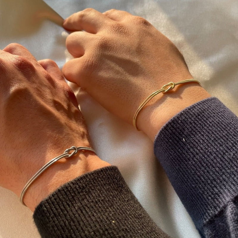 Elegante Liefdesknoop Armband – Symbool van Verbondenheid & Betekenisvol Cadeau voor Haar