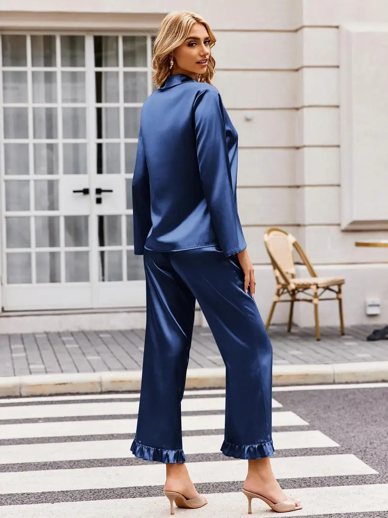 Zachte Satijnen Dames Pyjama Set – 2-Delige Loungewear met Lange Mouwen & Knoopsluiting