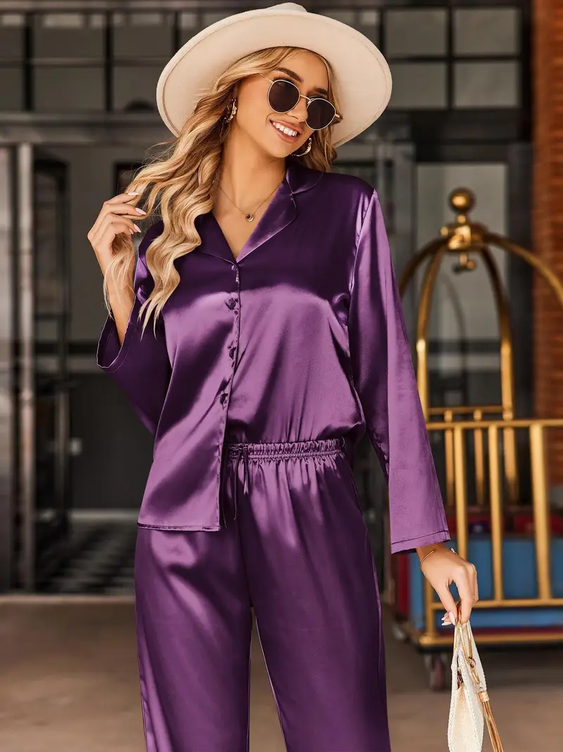 Zachte Satijnen Dames Pyjama Set – 2-Delige Loungewear met Lange Mouwen & Knoopsluiting