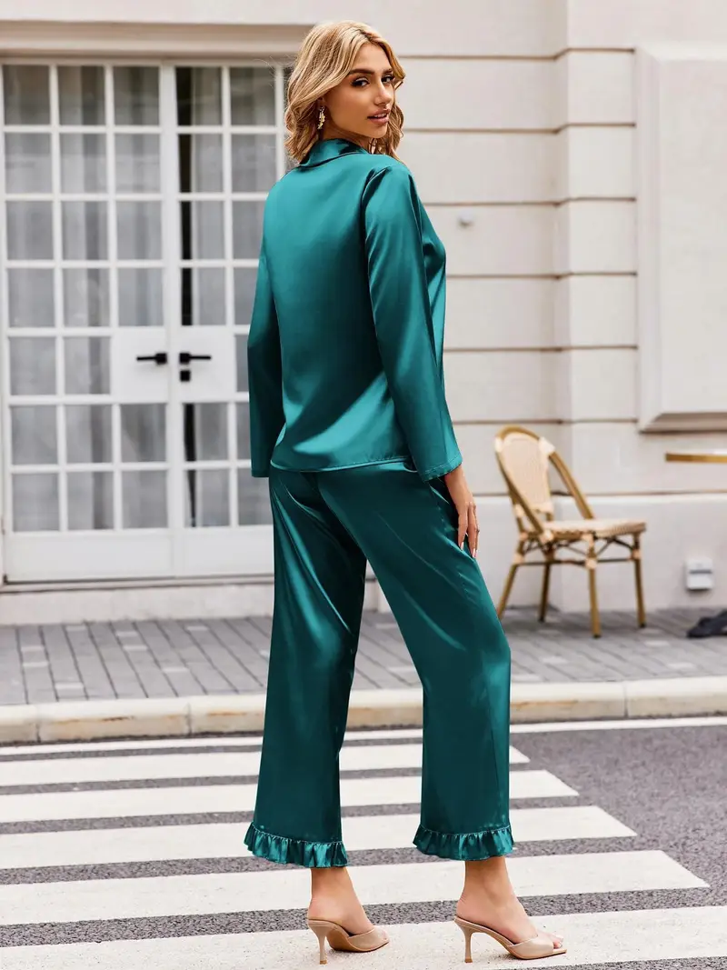 Zachte Satijnen Dames Pyjama Set – 2-Delige Loungewear met Lange Mouwen & Knoopsluiting