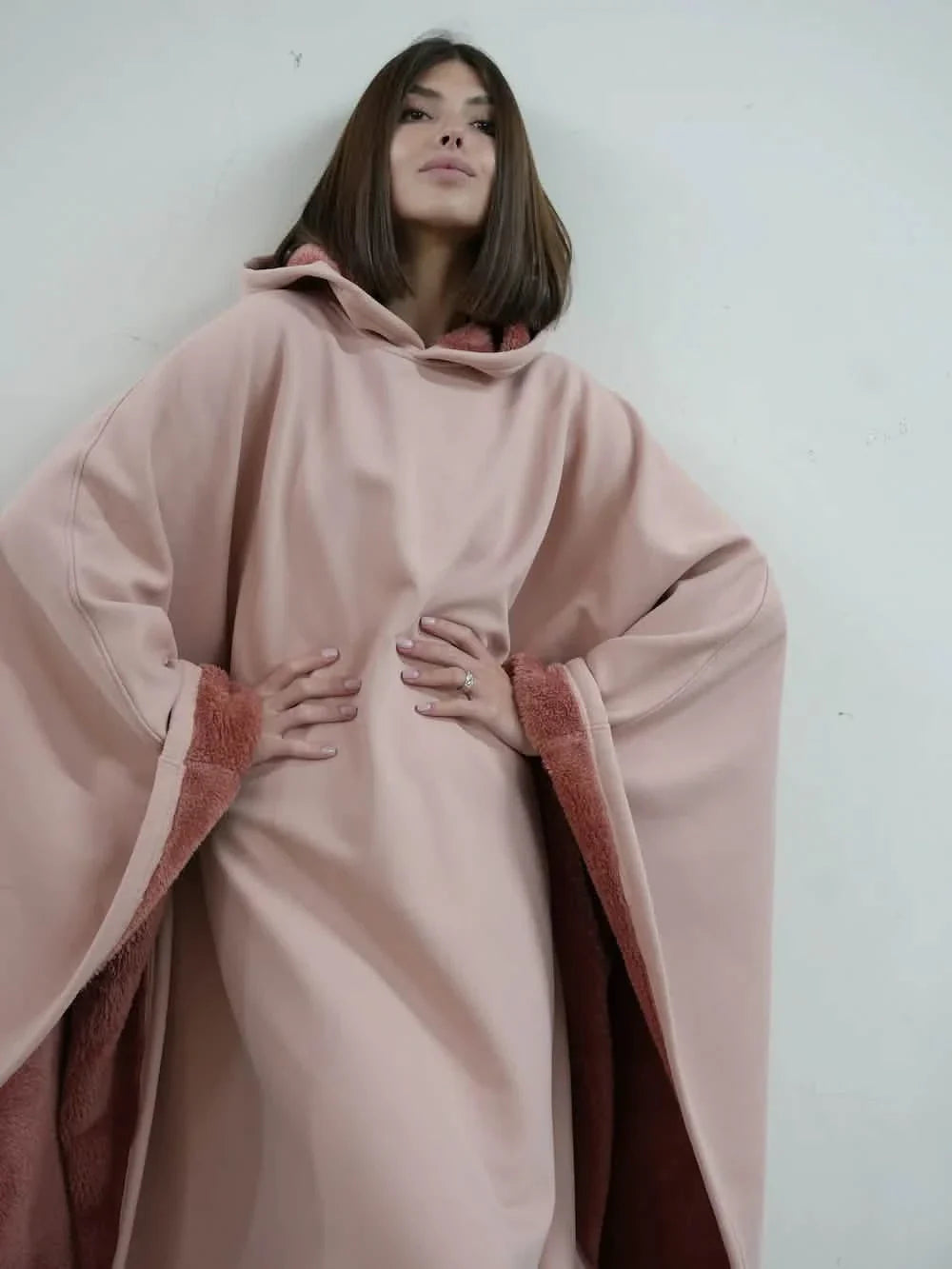 Hoodie Deken – Ultiem Comfort & Warmte voor Thuis
