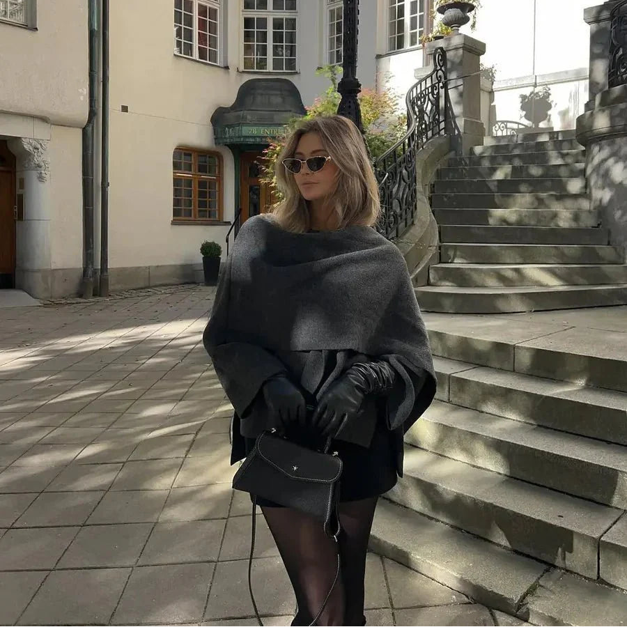 Virale Cape Jas – Elegant, Modieus & Uniek Design